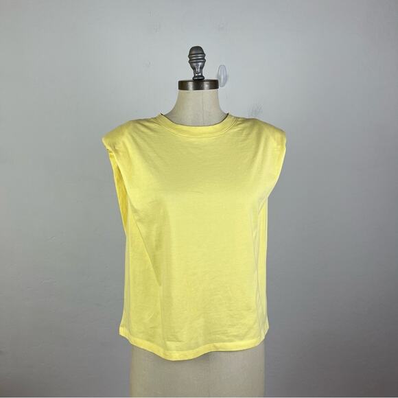 Aritzia Babaton Padded Pale Yellow Shirt - Picture 1 of 8